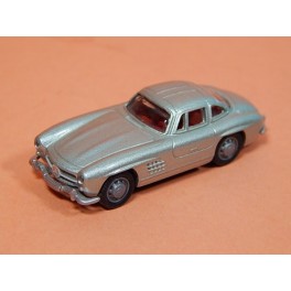 Coche Modelo MERCEDES BENZ 300 SL Vehiculo en miniatura de colección Vintage Automovil a escala