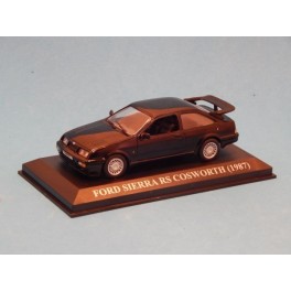 Coche Modelo FORD SIERRA RS COSWORTH Vehiculo en miniatura de colección Vintage Automovil a escala